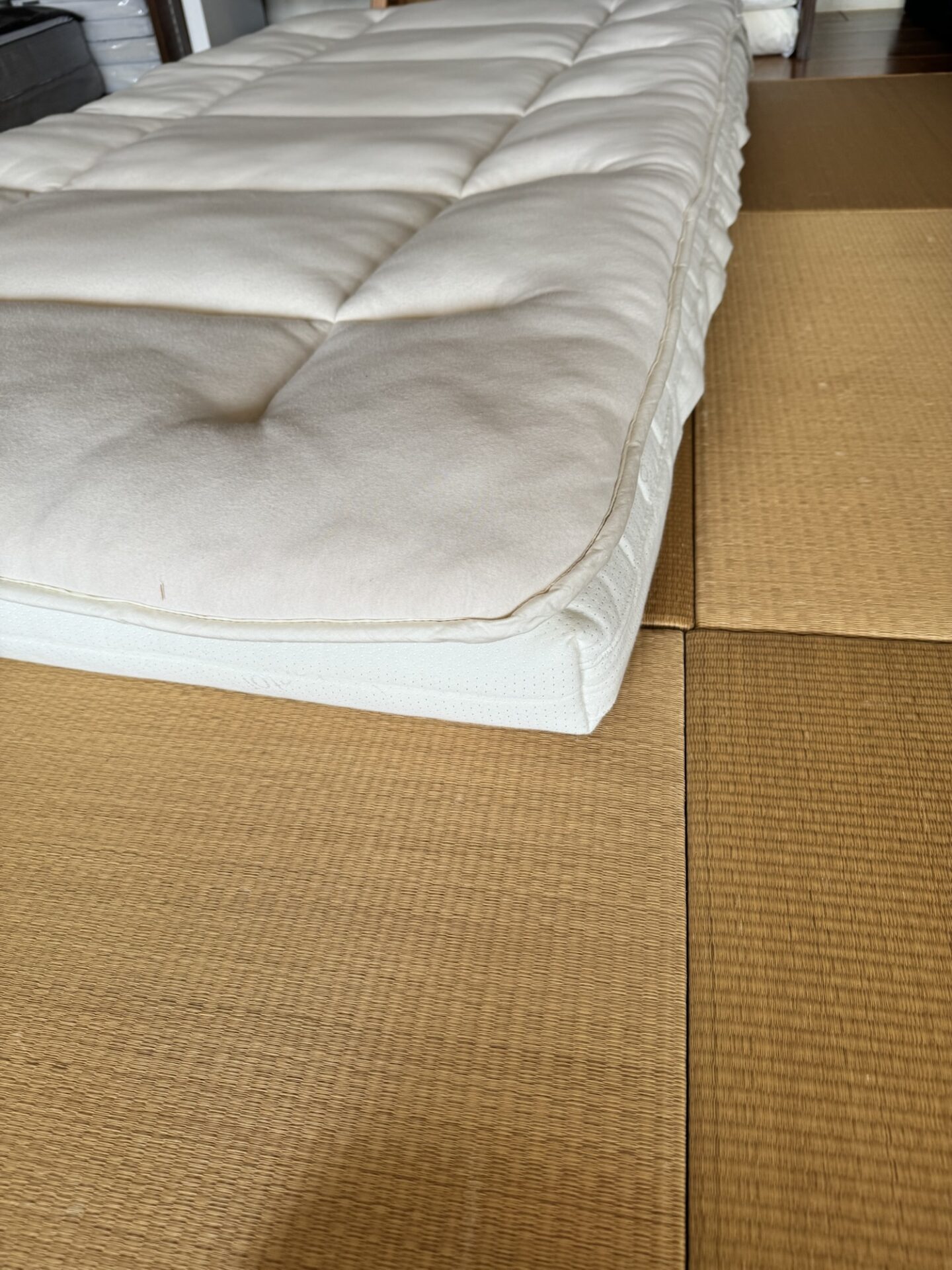 進学を機に選ばれた、ラテックスマットレスと羊毛敷ふとんの組み合わせ（Nさま）