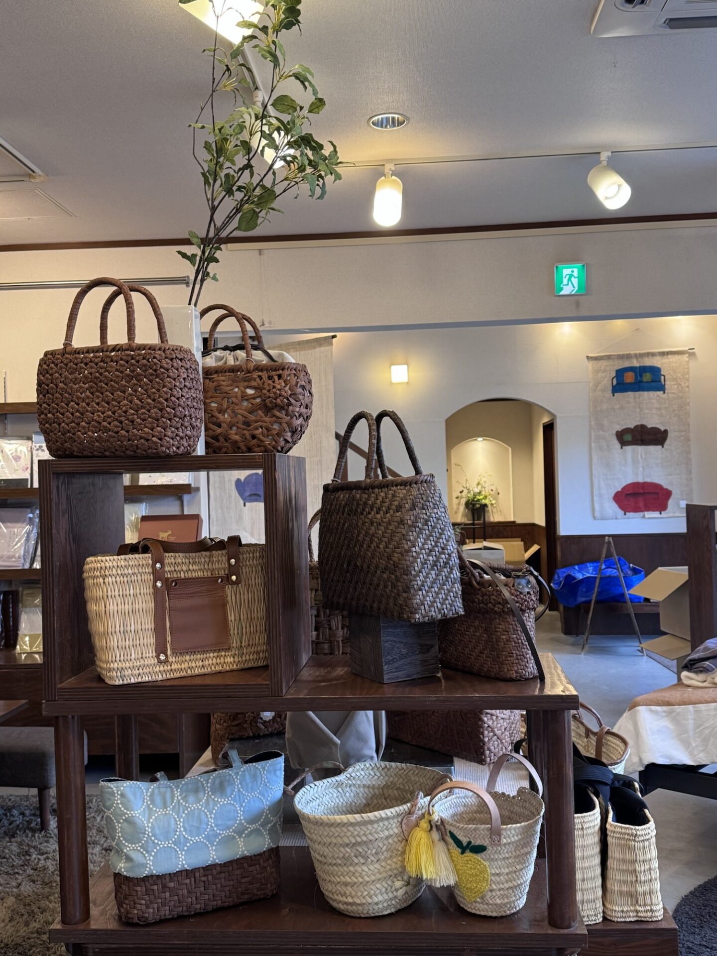 山ぶどう・くるみのかごバッグ展｜展示が完成しました